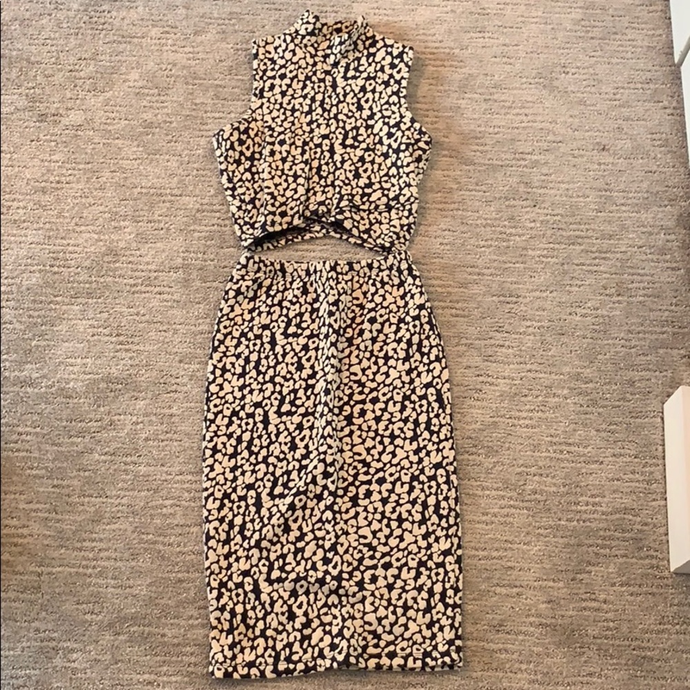Blue & Ivory 2-Piece Set, Size Small